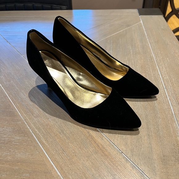 High heels - Picture 4 of 5